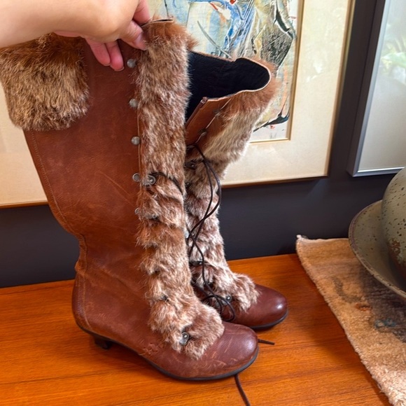 Brako leather boots 39 size 9 almost new condition  only ever been tried on - Picture 1 of 12